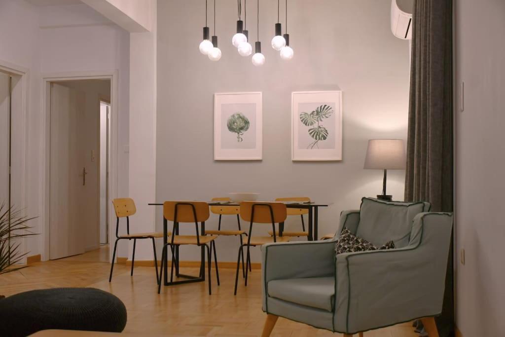 Flat Near Acropolis Hill Apartment เอเธนส์ ภายนอก รูปภาพ