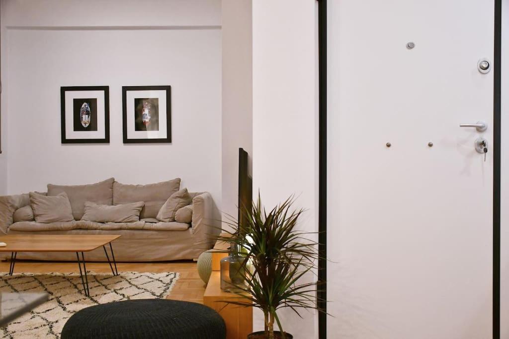 Flat Near Acropolis Hill Apartment เอเธนส์ ภายนอก รูปภาพ