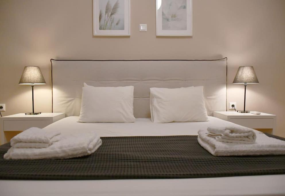 Flat Near Acropolis Hill Apartment เอเธนส์ ภายนอก รูปภาพ