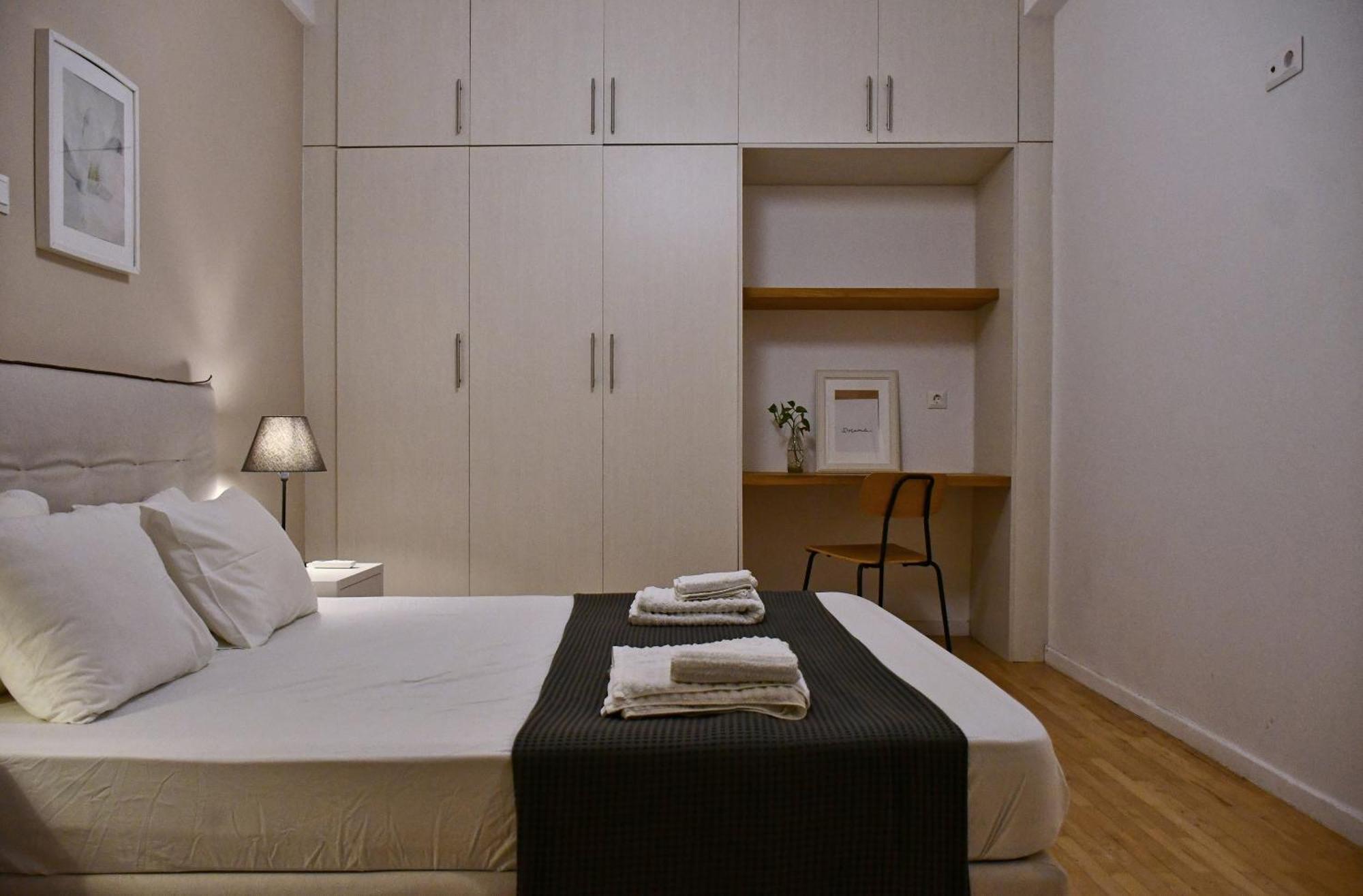 Flat Near Acropolis Hill Apartment เอเธนส์ ภายนอก รูปภาพ
